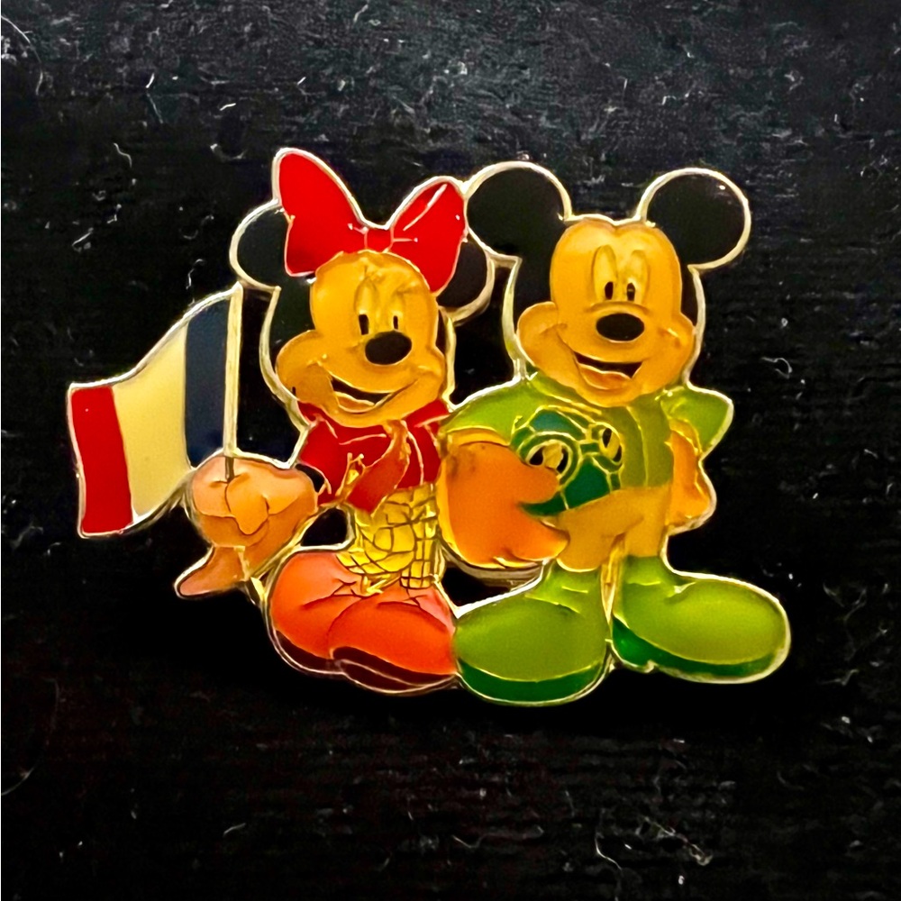 Disney Mickey and Minnie Flag Enamel Pin